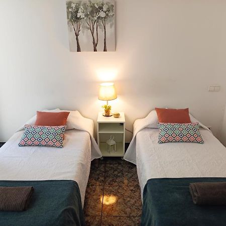 By Plaza Urquinaona Rooms Барселона Екстериор снимка