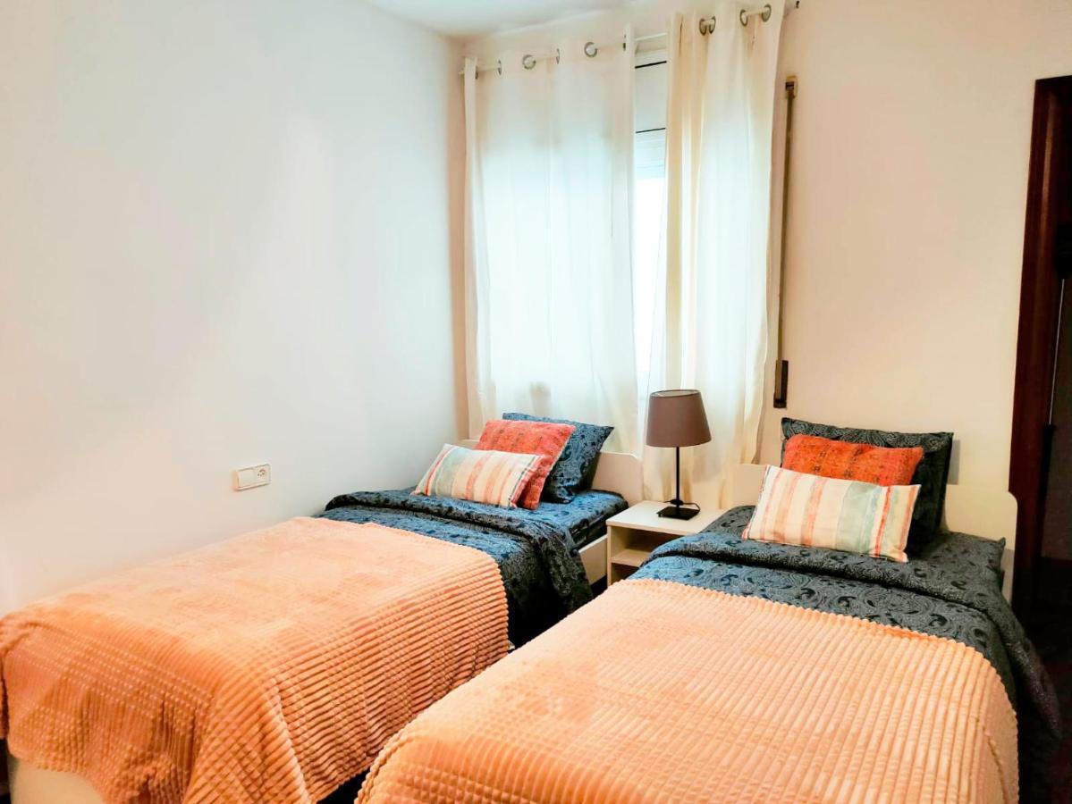 By Plaza Urquinaona Rooms Барселона Екстериор снимка