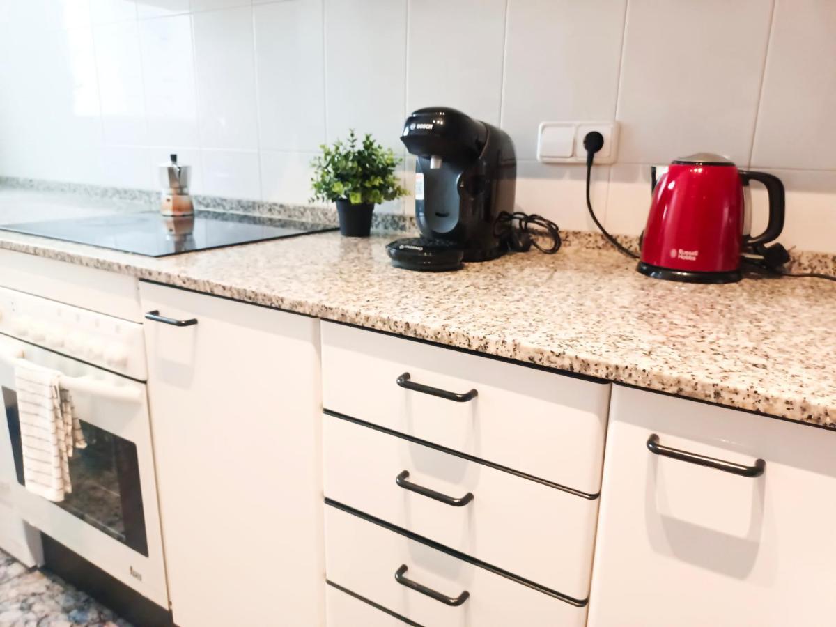 By Plaza Urquinaona Rooms Барселона Екстериор снимка
