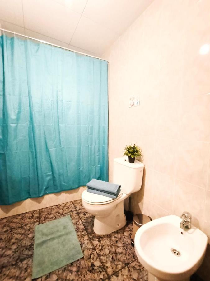 By Plaza Urquinaona Rooms Барселона Екстериор снимка